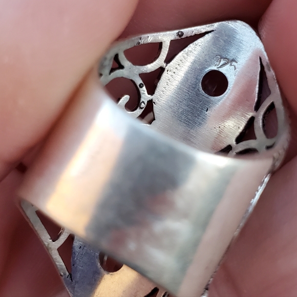 New White Topaz 925 Silver Statement Ring. - Picture 6 of 11